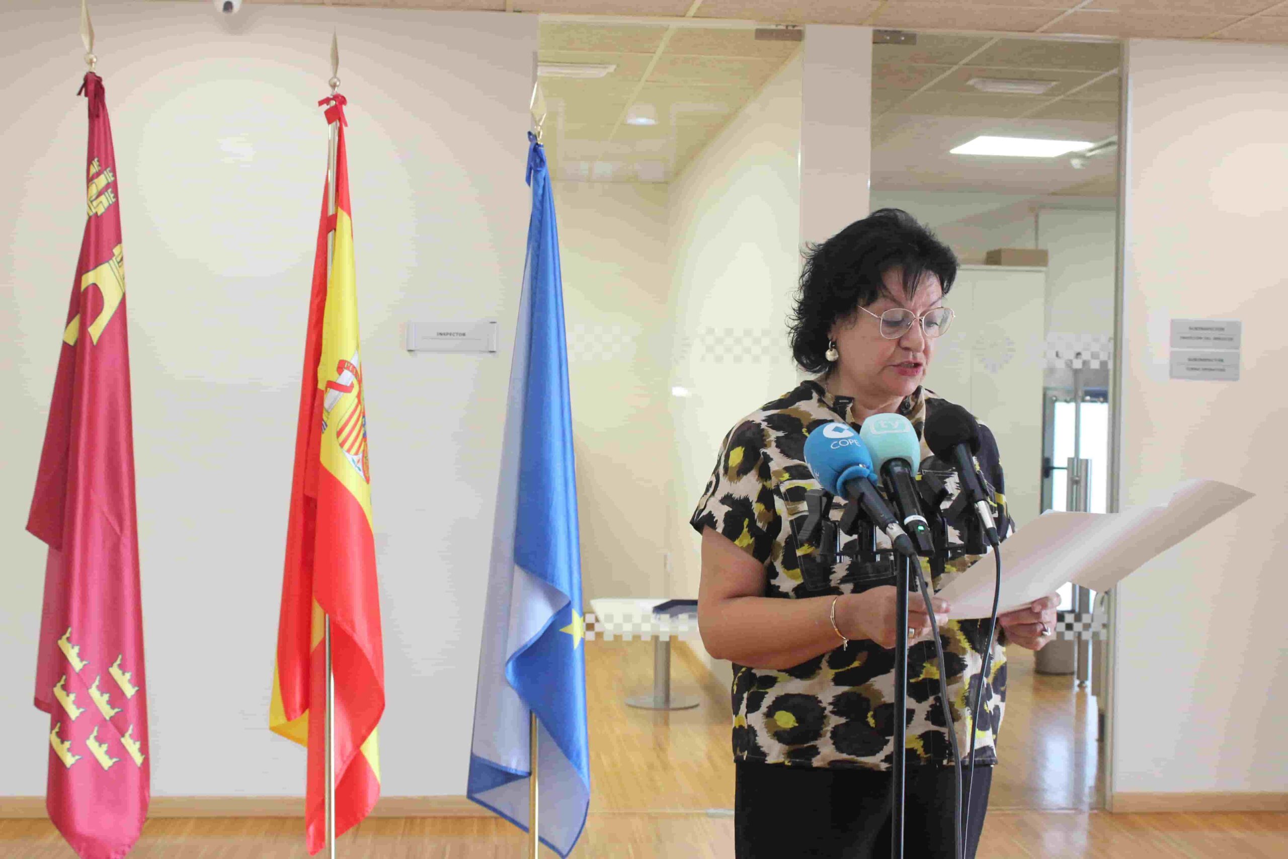 Patricia Soriiano leyendo manifiesto