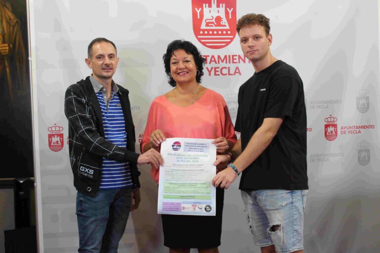 Una exposición fotográfica sobre esta enfermedad, una conferencia sobre tratamientos farmacológicos y una comida de convivencia pretenden difundir esta enfermedad y la gran labor de AFAY con los familiares y enfermos