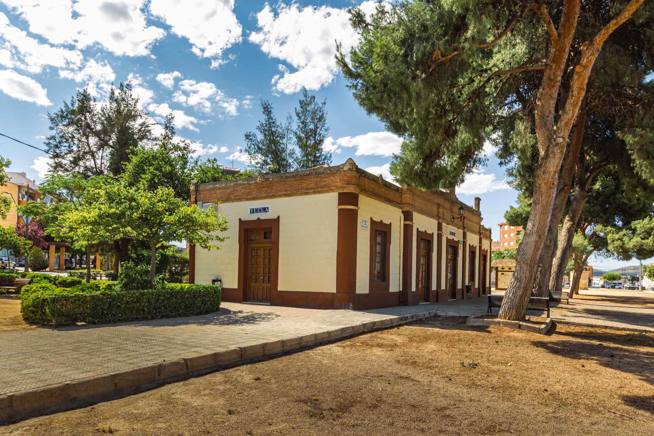 Aledaños de la antigua estación de tren