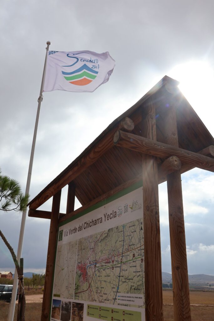sendero azul chicharra